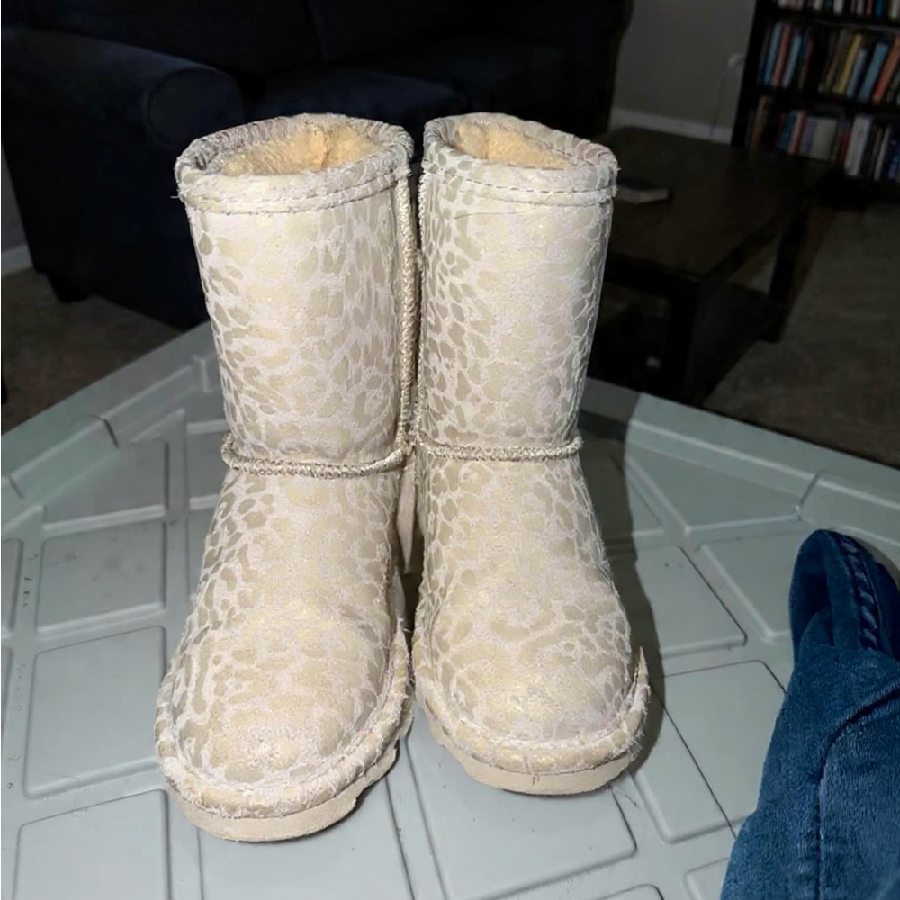 Bearpaw Metallic Leopard Boots Kids Size 13 – Faux Fur Lined Winter Boots | Cozy